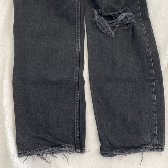Abercrombie 90’s Ultra High Rise Straight Jeans - Picture 6 of 7